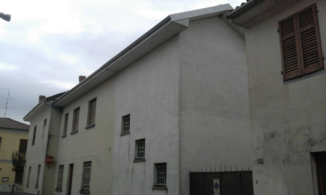 Appartamento in vendita a Granozzo Con Monticello