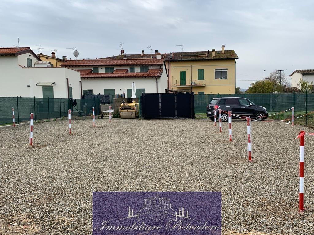 Parcheggio in Via di Mantignano 92, Firenze - Foto 1