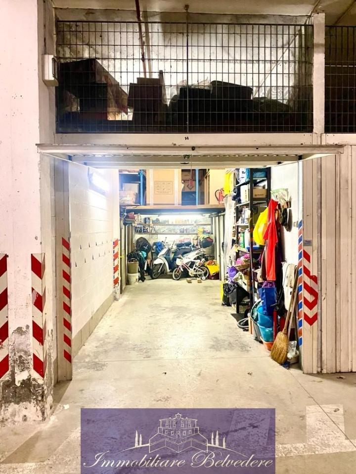 Parcheggio chiuso in vendita a Firenze
