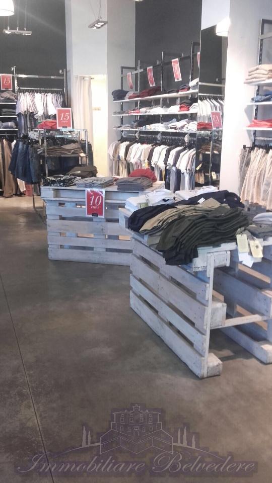 Negozio in , Firenze, {3} - Foto 1
