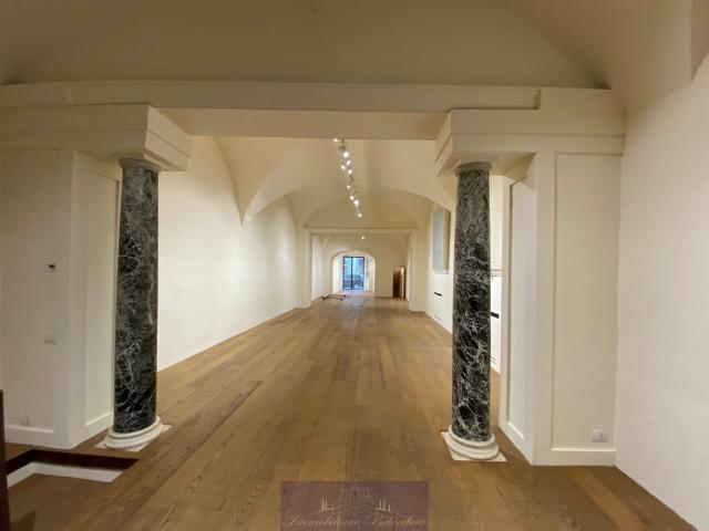 main gallery real estate image