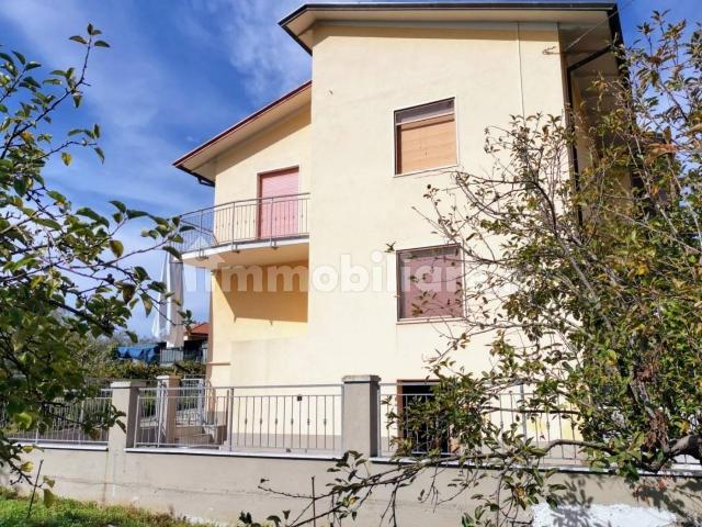 Detached house, Luni - Photo 1