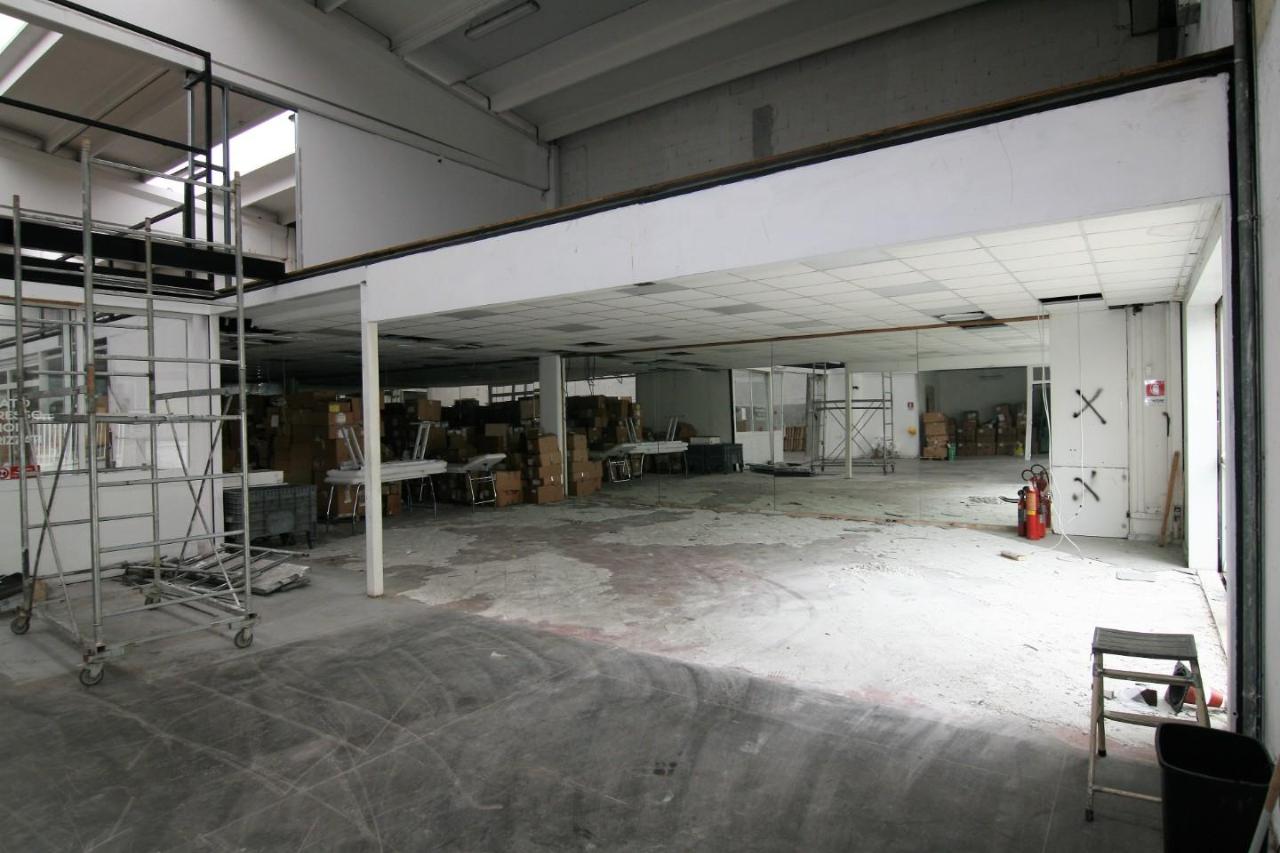 Capannone in , Carrara, {3} - Foto 2