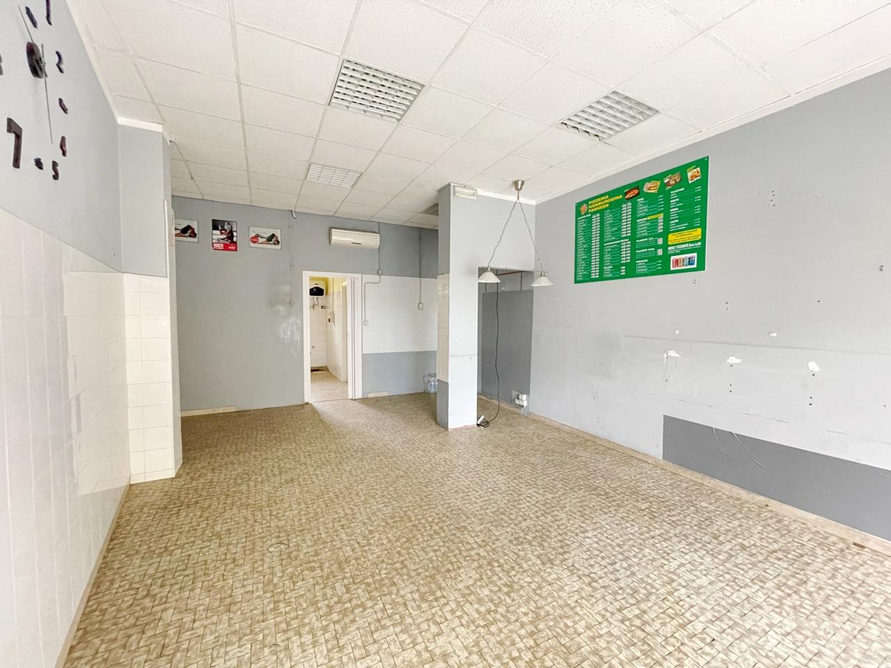 Negozio in Stradone Farnese, Piacenza - Foto 1