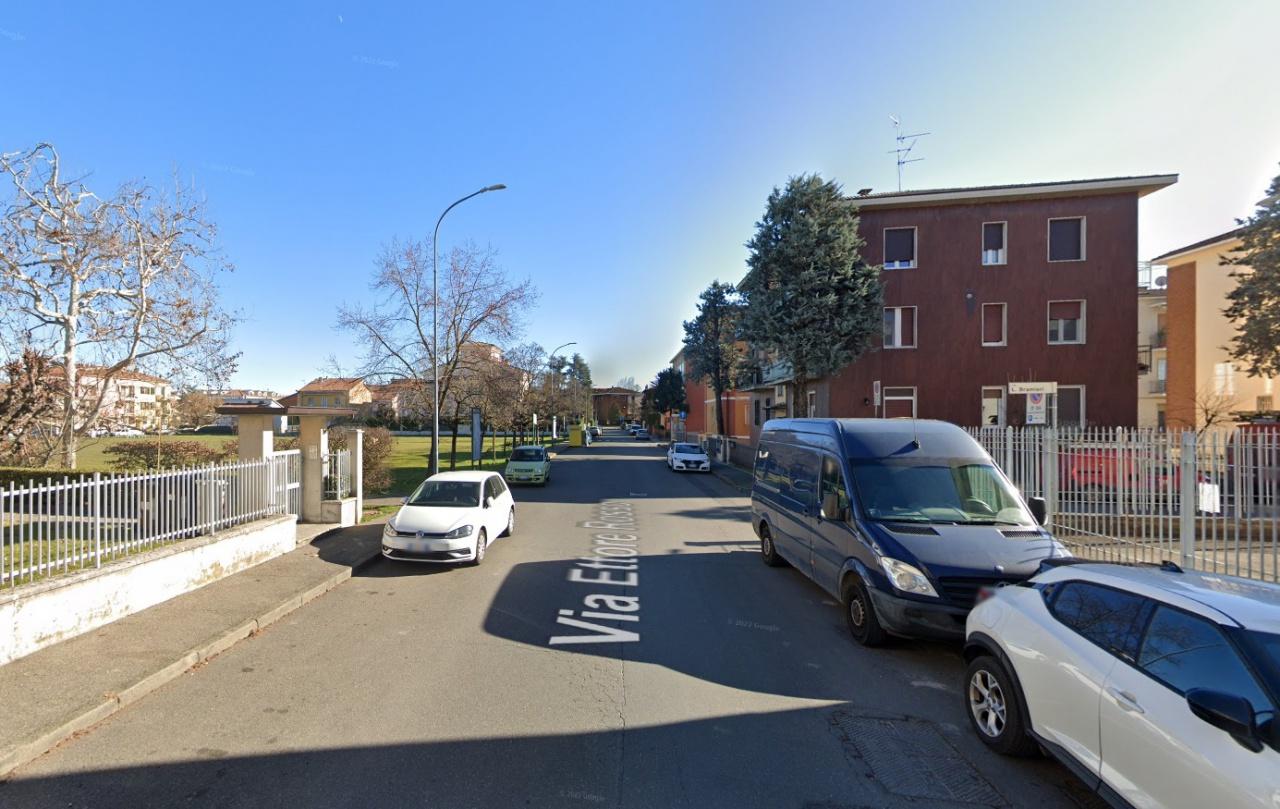 Garage - Autosilos - Parcheggio in Via Ettore Rosso, Piacenza, {3} - Foto 2