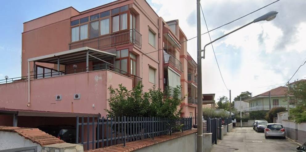 Magazzino in Via Santa Maria Croce Camerina, Siracusa, {3} - Foto 1