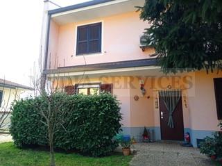 Villa in Via Primo Maggio N° 18, Garlasco - Foto 1