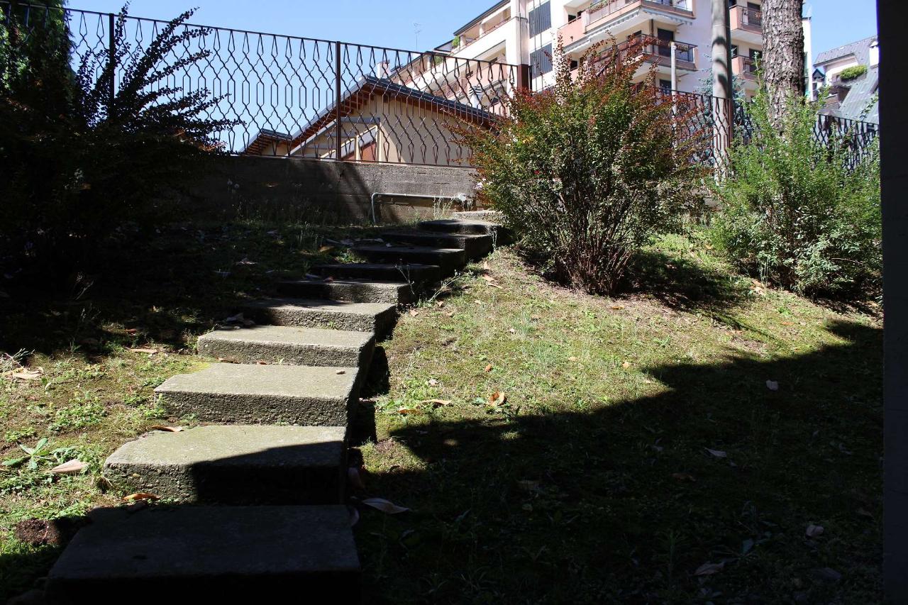 Ufficio in Via Guido Gozzano 13, Busto Arsizio, {3} - Foto 2