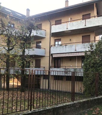 Vierzimmerwohnung in Via Secchia, Olgiate Olona - Foto 1