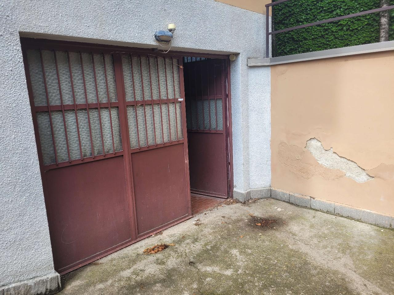 Magazzino in Via Caprera 8, Busto Arsizio, {3} - Foto 1