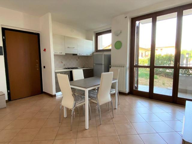 2-room flat, Castano Primo - Photo 1