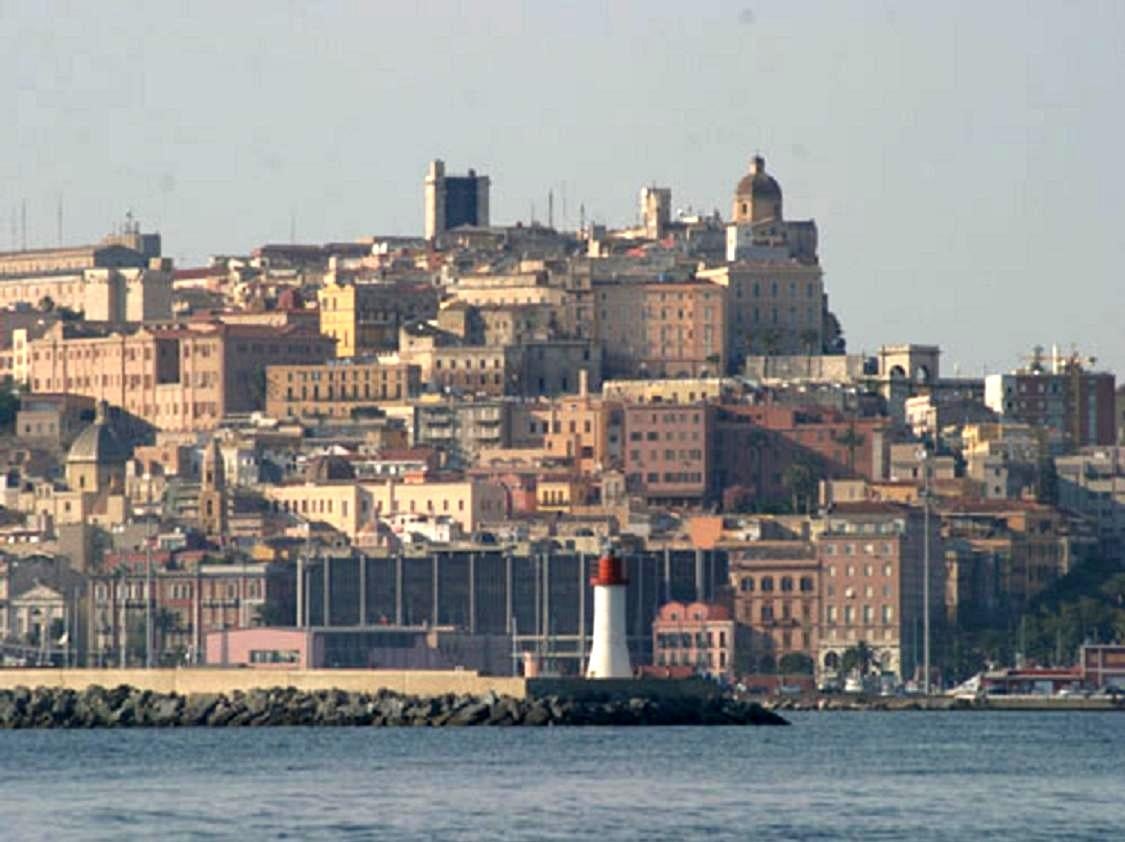 Capannone in , Sestu, {3} - Foto 1