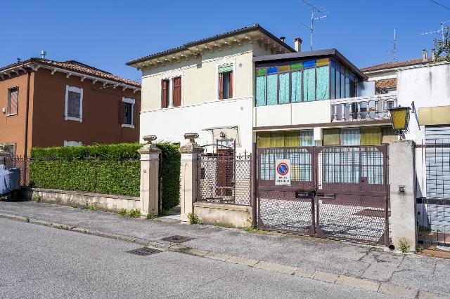 Detached house, Verona - Photo 1