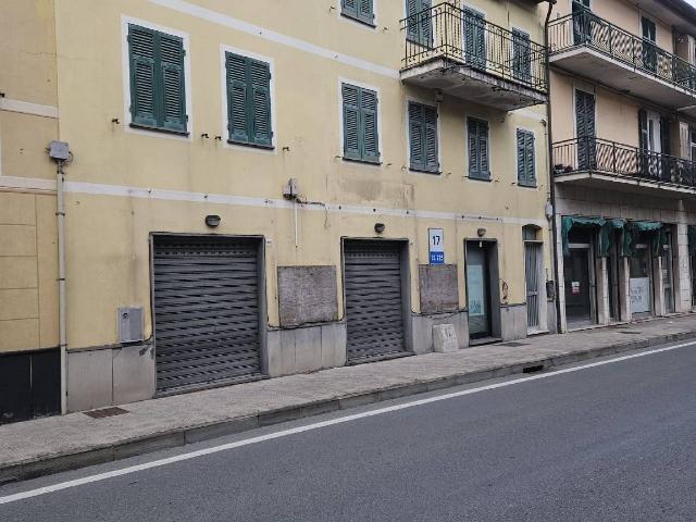 Negozio in Via Statale Monleone 48, Cicagna - Foto 1