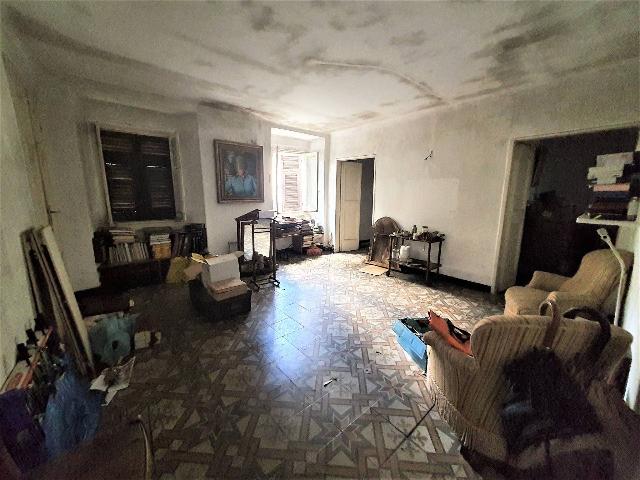 4-room flat in Via a. Gavuglio, Montoggio - Photo 1