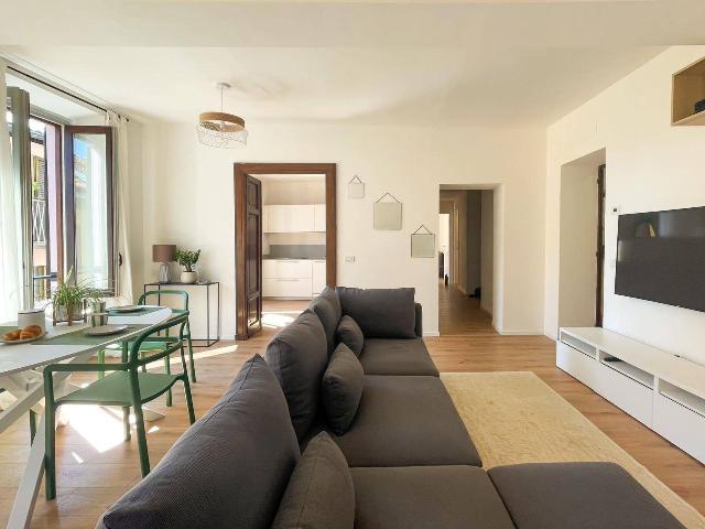 4-room flat in Via Camillo Benso di Cavour, Arona - Photo 1