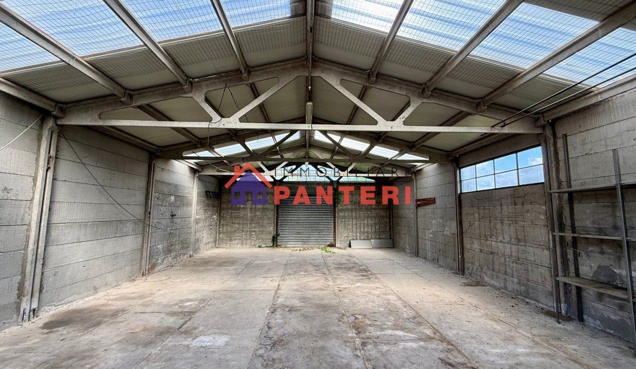 Magazzino in Alberghi, Pescia, Pistoia, Toscana, 51017, Italia, Pescia, {3} - Foto 2
