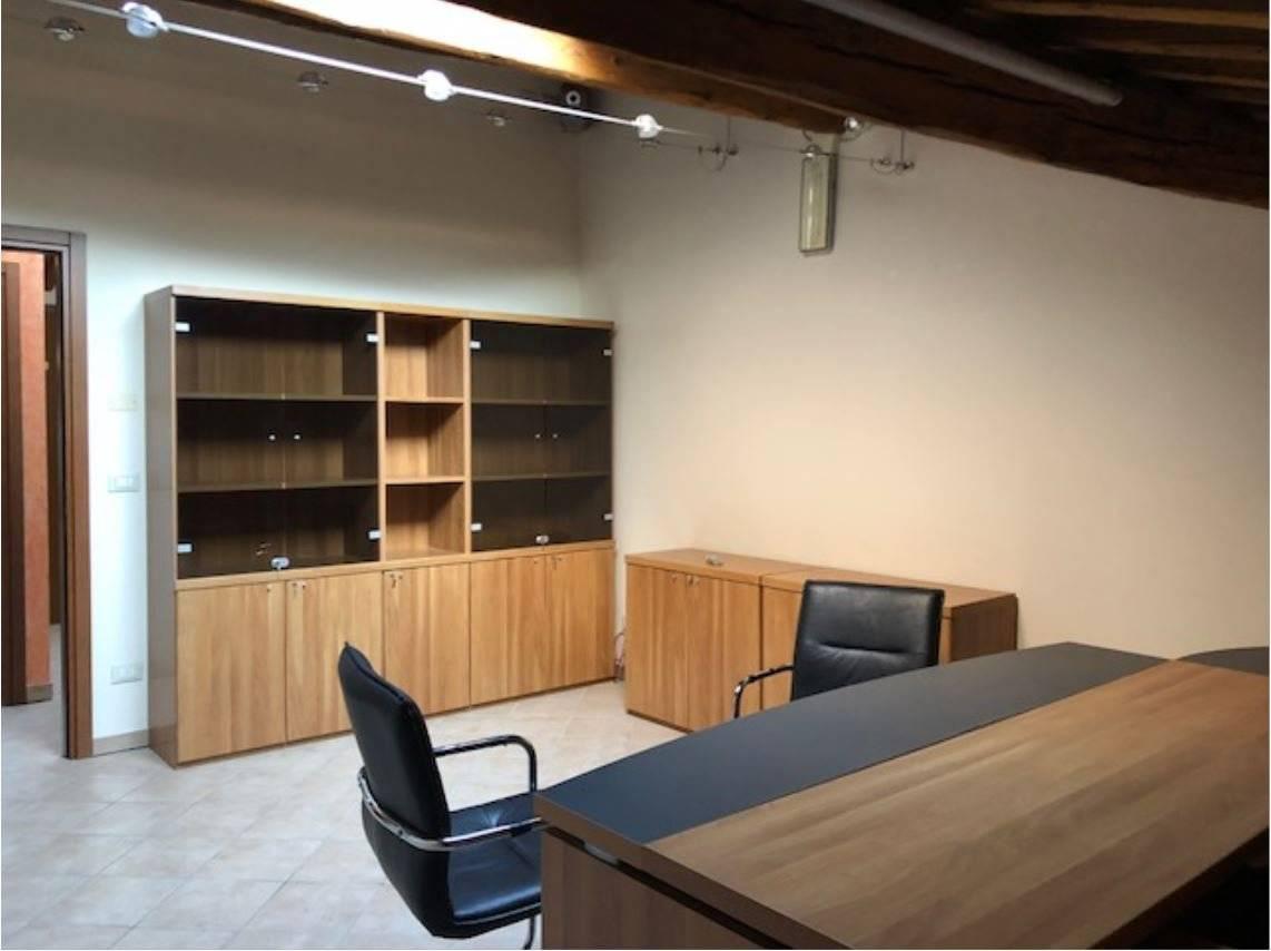 Ufficio condiviso in affitto a Monsummano Terme