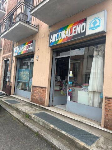 Negozio in {3}, Viale Cremona 93 - Foto 1