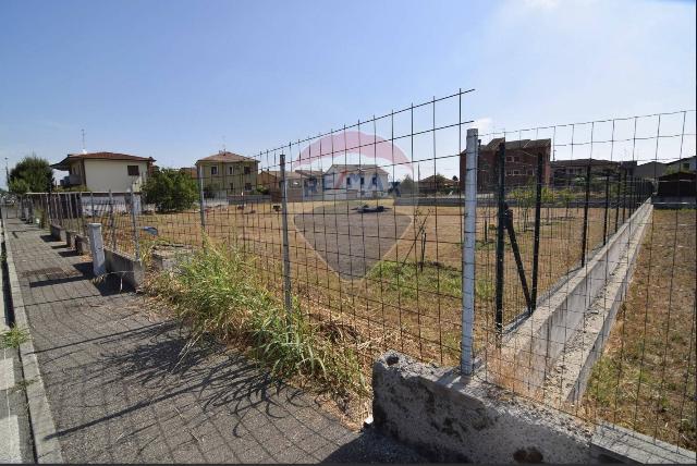 Terreno edificabile in Via Leonardo Ercole, Linarolo - Foto 1