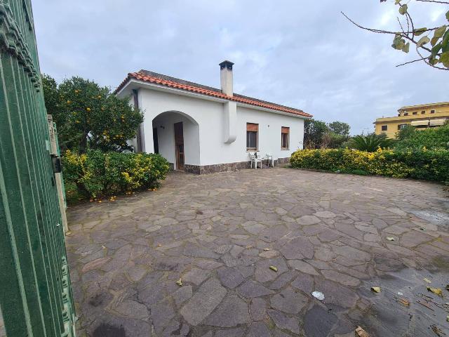 Villa in Via Giacomo Leopardi 7, San Felice Circeo - Foto 1