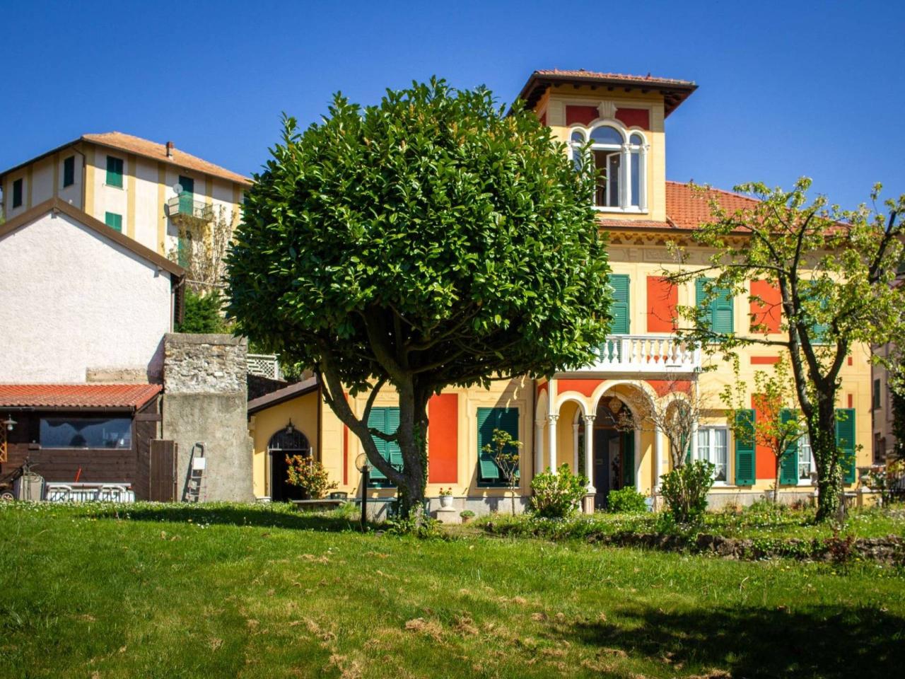 Villa in vendita a Casella