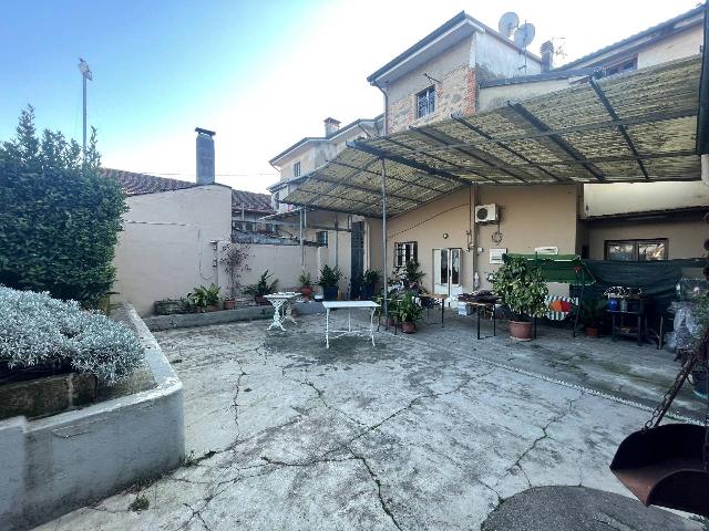 Casa indipendente in Circonvallazione di Galleno, Fucecchio - Foto 1