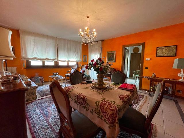 4-room flat in {3}, Via Enrico Magnani - Photo 1