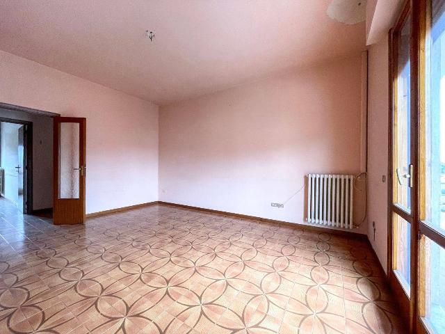 Vierzimmerwohnung in Via Moro S.N.C., Uzzano - Foto 1