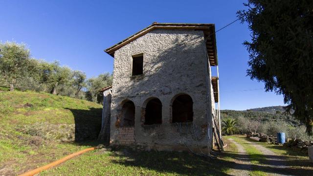 Country house or cottage in Via di Collecchio S.N.C., Pescia - Photo 1