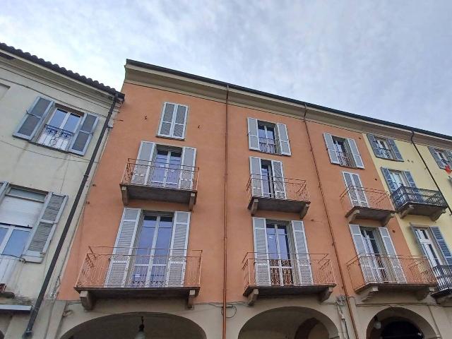 Zweizimmerwohnung in Piazza Duomo, Voghera - Foto 1