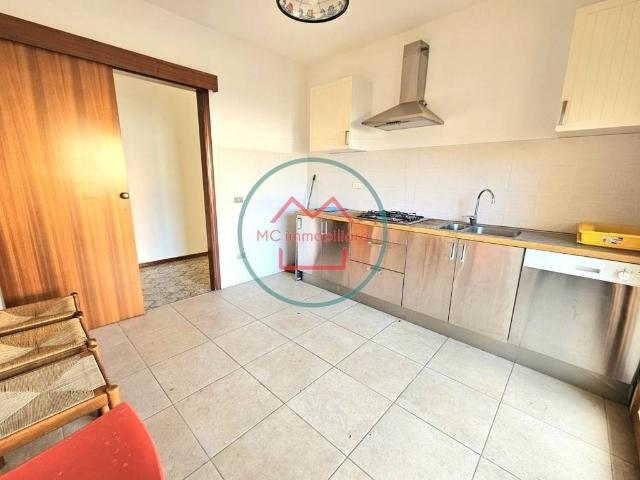 4-room flat in Via Enrico Toti, Pieve a Nievole - Photo 1