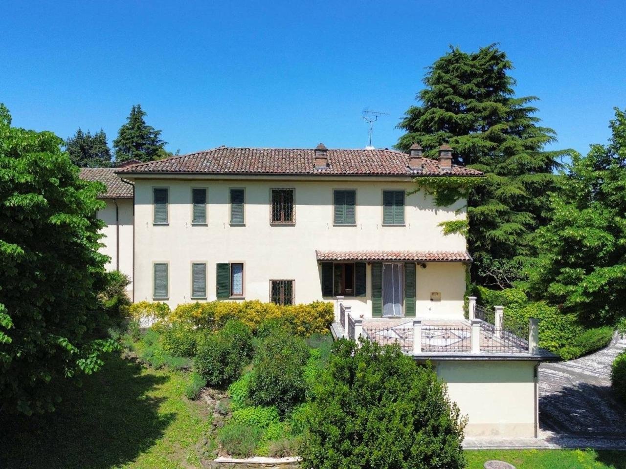Villa in vendita a Montesegale