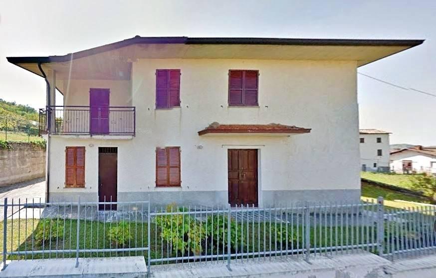 Villa in vendita a Menconico