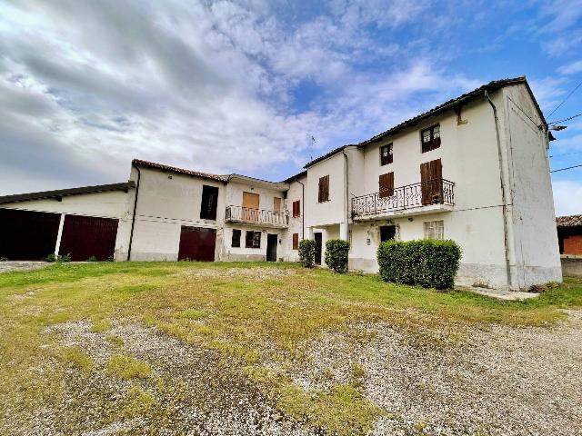 Detached house in Frazione Francia 6, Montecalvo Versiggia - Photo 1