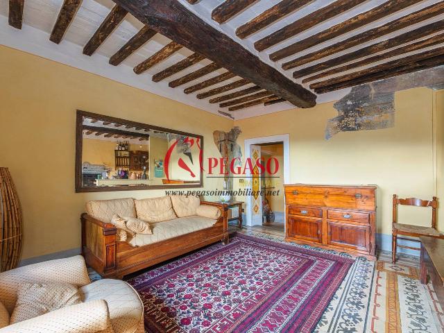 Casa indipendente in Via della Pieve Romanica 11, Pescia - Foto 1