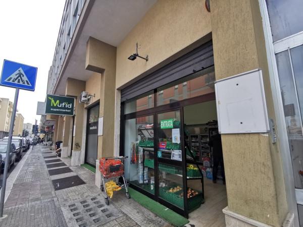 Negozio in Via Don Giovanni Bosco 22, Lecce, {3} - Foto 2