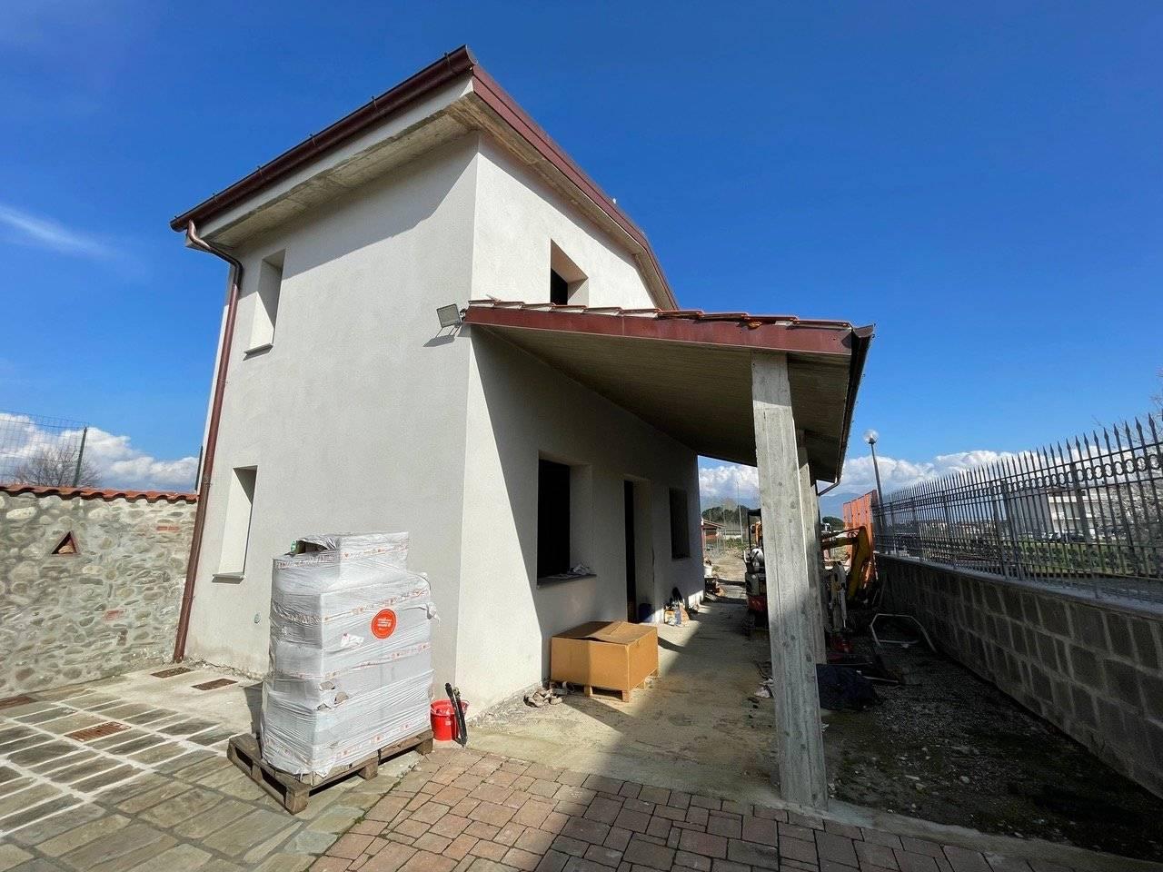 Casa indipendente in vendita a Serravalle Pistoiese