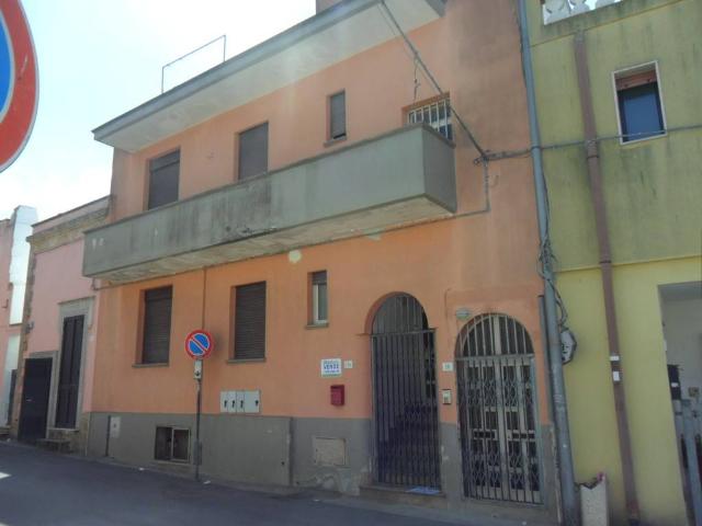 Mansion in Via Giuseppe Verdi 10, Taurisano - Photo 1