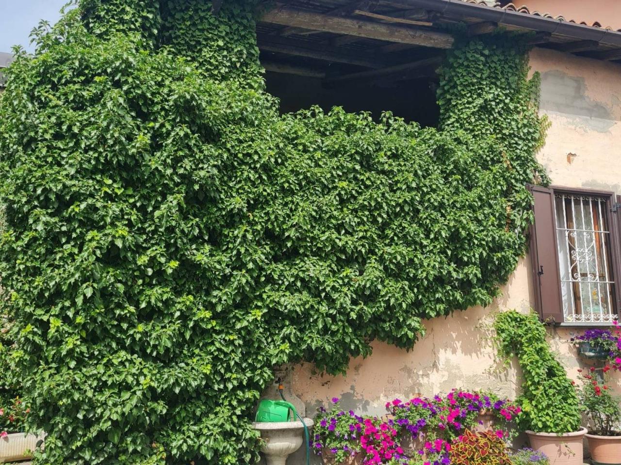 Villa in vendita a Santa Maria Della Versa
