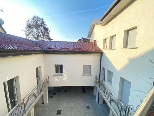 4-room flat in Via Giuseppe Franchi Maggi, Pavia - Photo 1