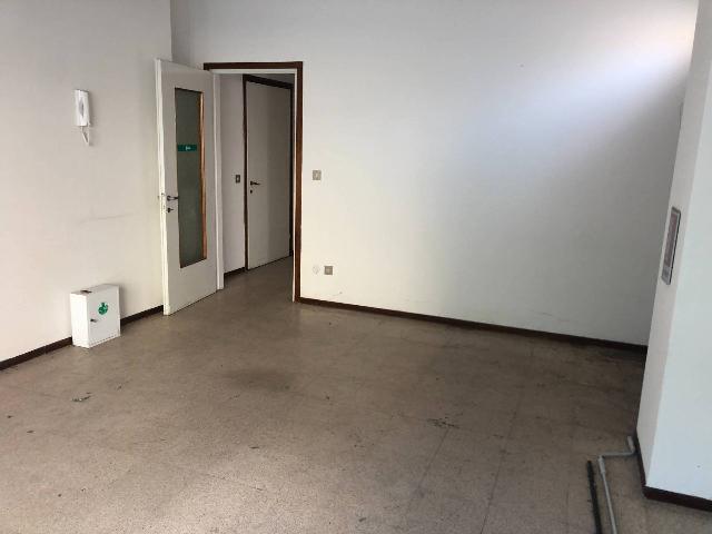 Dreizimmerwohnung in Via Emilio Bosatta, Sondrio - Foto 1