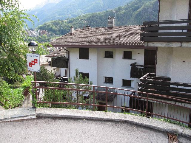 2-room flat in Via Guglielmo Marconi, Chiesa in Valmalenco - Photo 1