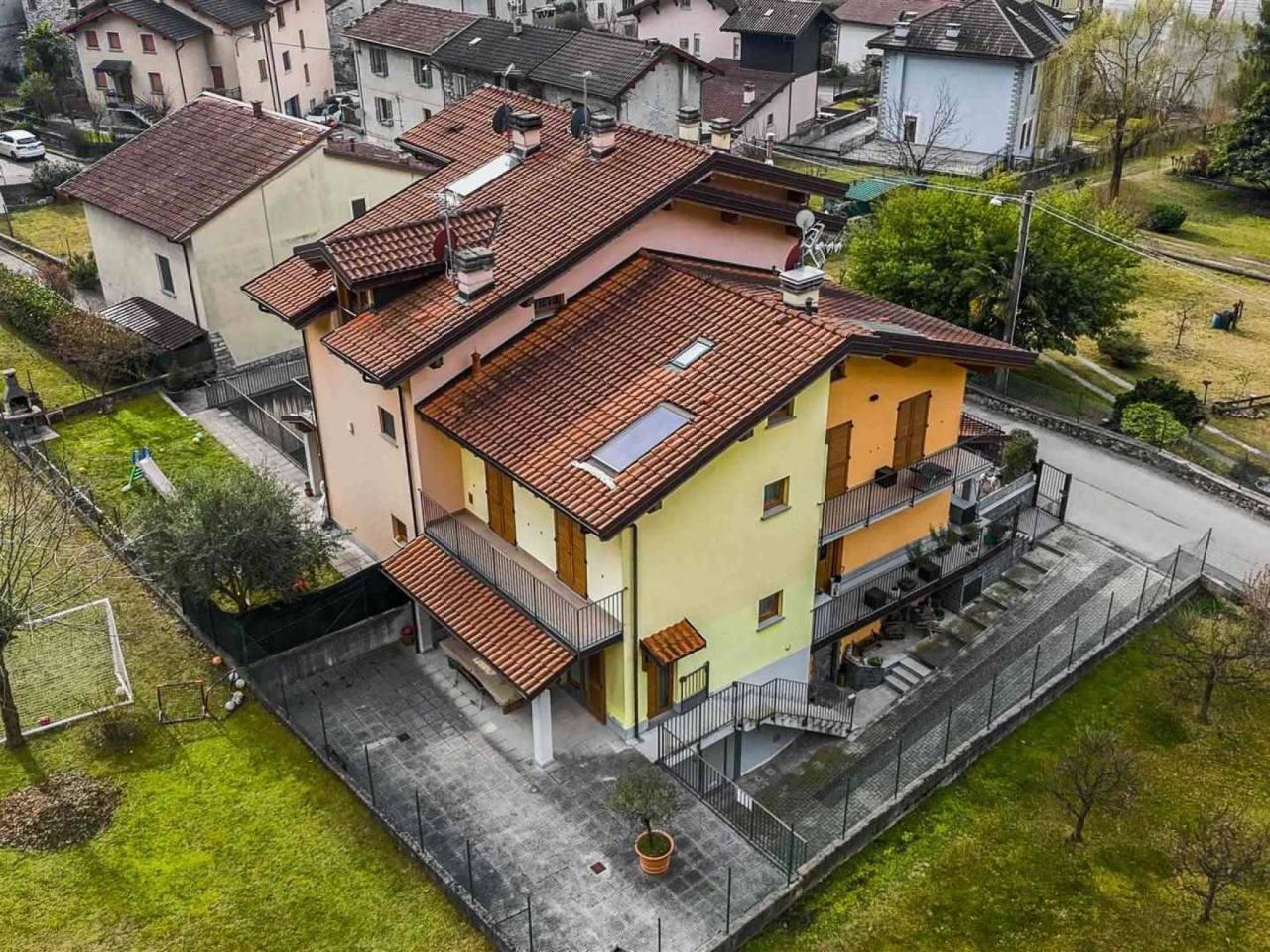 Villa in vendita a Novate Mezzola