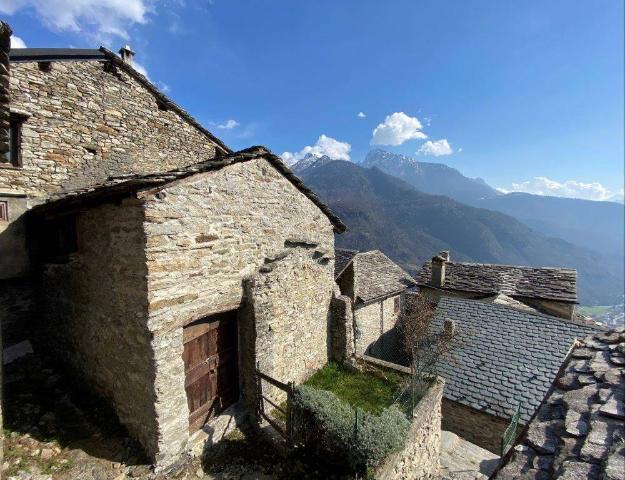 Landhaus in Centro Abitato Pianazzola, Chiavenna - Foto 1