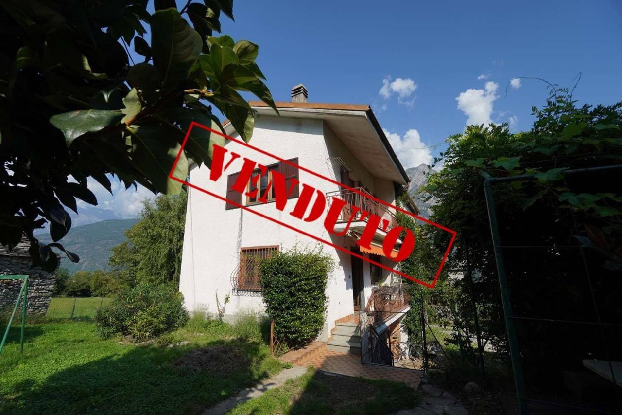 Villa in vendita a Samolaco