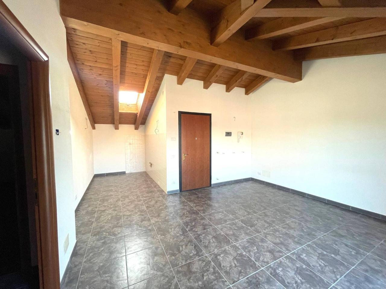 Appartamento in vendita a Godiasco Salice Terme