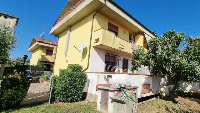 Villa a schiera in Via Ribocco, Monsummano Terme - Foto 1