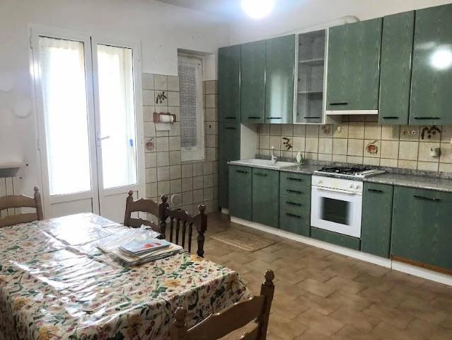 3-room flat in Piazza Camillo Benso di Cavour, Casteggio - Photo 1