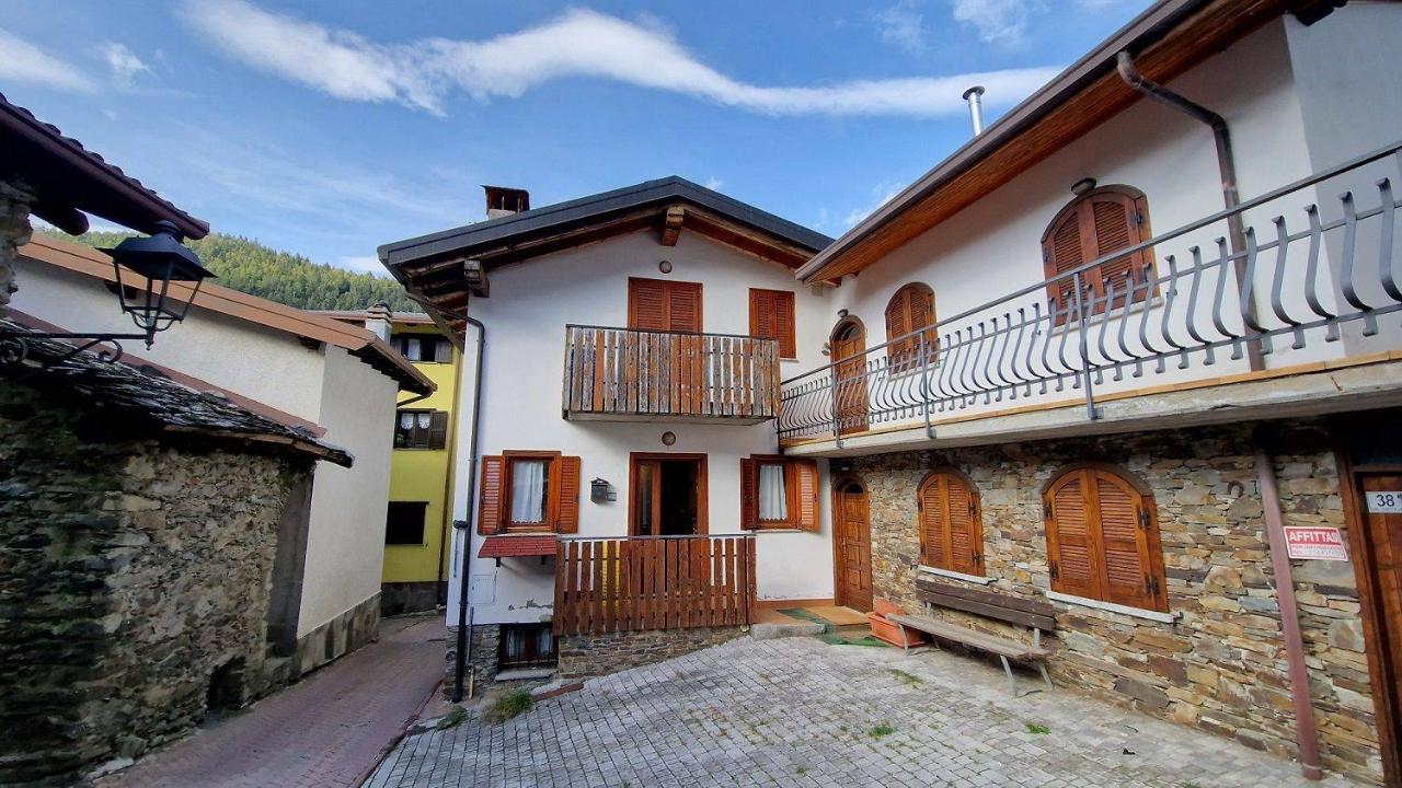 Villa in vendita a Aprica